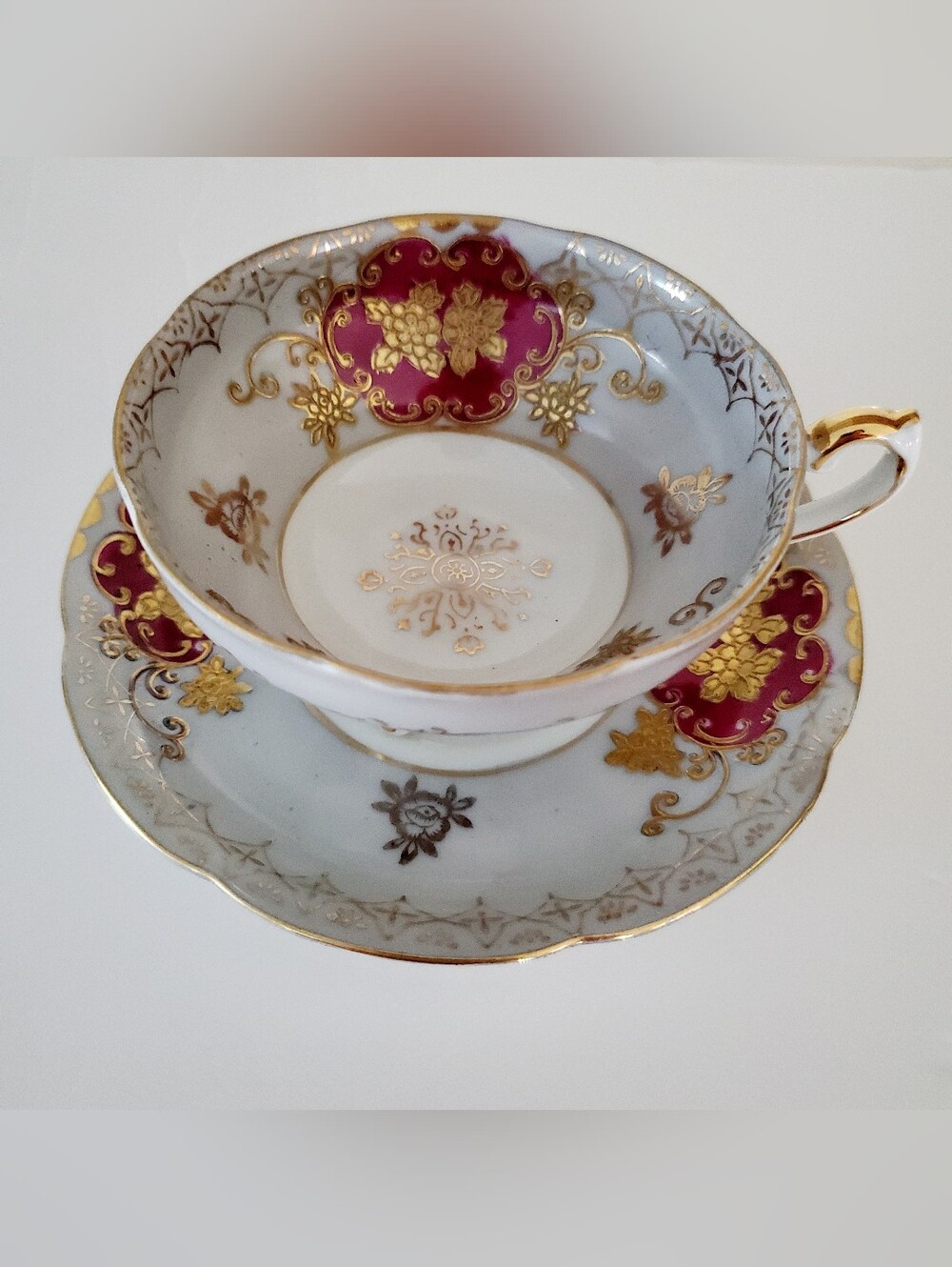 Vtg STAFFORD Hand Painted JAPAN Elegant Gold-Trim Porcelain Teacup & Saucer Set